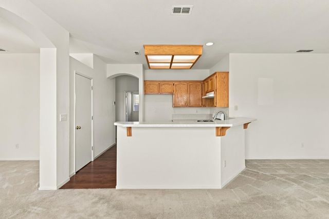 9205 Irish Gold Way, Sacramento, CA 95826