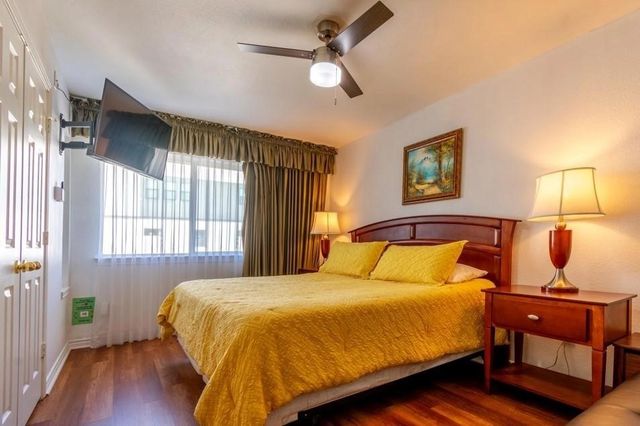 2206 N Carroll Avenue, Dallas, TX 75204