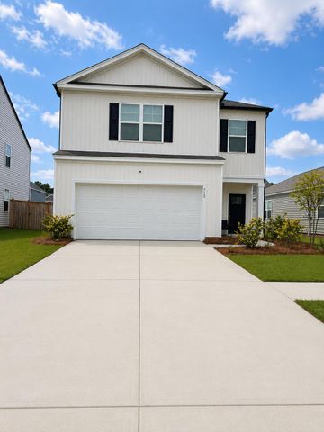 712 Long Bluff Road, Summerville, SC 29486