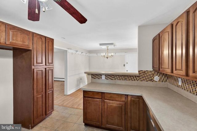 3797 CHESTNUT RD, Alburtis, PA 18011