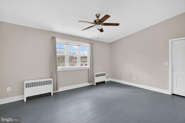 3797 CHESTNUT RD, Alburtis, PA 18011