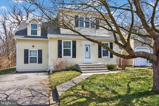 3797 CHESTNUT RD, Alburtis, PA 18011