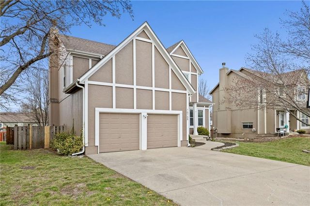 16768 W 156th Street, Olathe, KS 66062