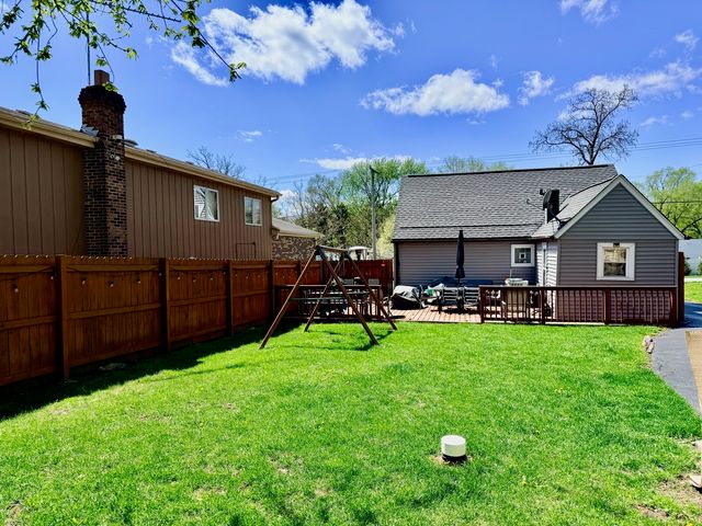 11709 S Hamlin Avenue, Alsip, IL 60803