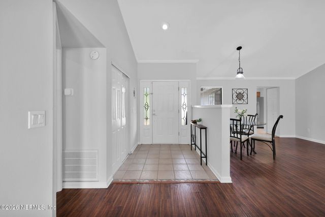 4340 QUEENSWAY Drive, Jacksonville, FL 32257