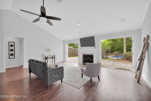 4340 QUEENSWAY Drive, Jacksonville, FL 32257