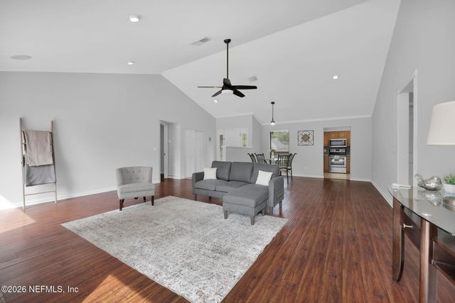 4340 QUEENSWAY Drive, Jacksonville, FL 32257