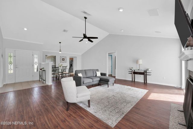 4340 QUEENSWAY Drive, Jacksonville, FL 32257