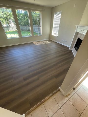 3713 Turetella DR, Round Rock, TX 78681