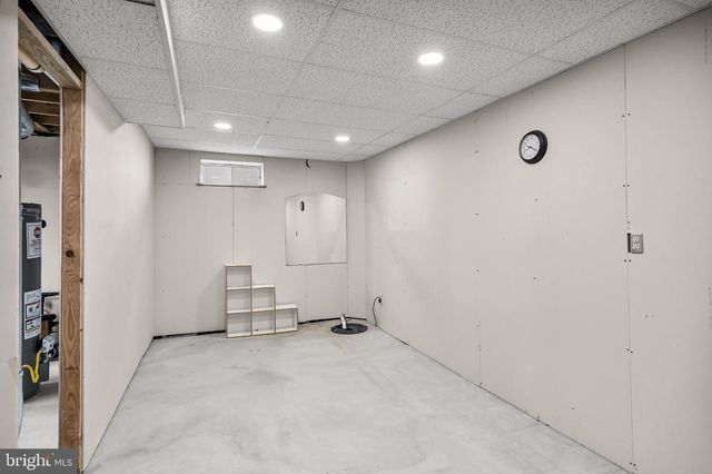18 BACON ST, Clayton, NJ 08312