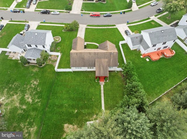 18 BACON ST, Clayton, NJ 08312