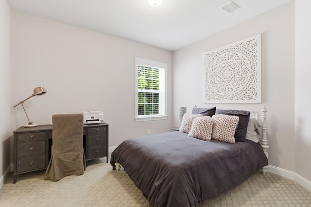 1221 Gannett Road, Mount Pleasant, SC 29464