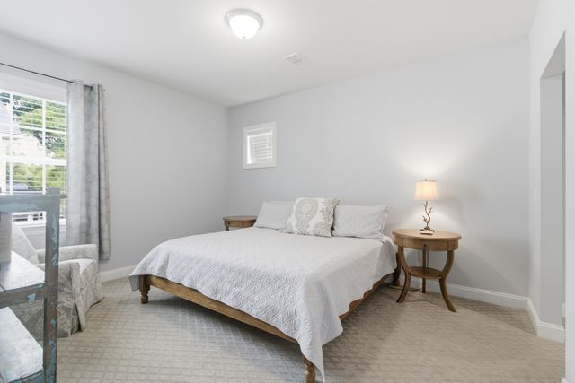 1221 Gannett Road, Mount Pleasant, SC 29464