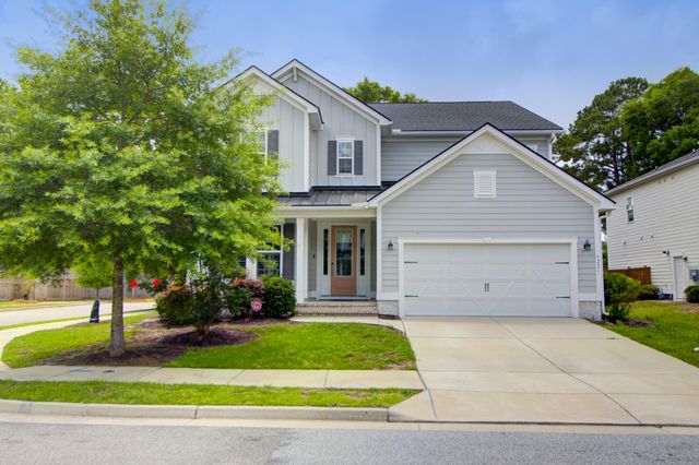 1221 Gannett Road, Mount Pleasant, SC 29464