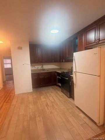 42-44 Elbertson Street 3FL, Elmhurst, NY 11373