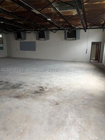211 W 22nd St, Hialeah, FL 33010