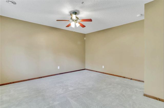 17037 72nd Avenue N, Maple Grove, MN 55311