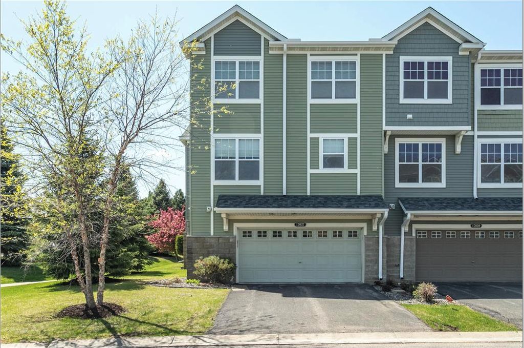 17037 72nd Avenue N, Maple Grove, MN 55311