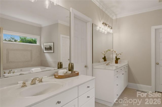 12414 Three Lakes Drive, Charlotte, NC 28277