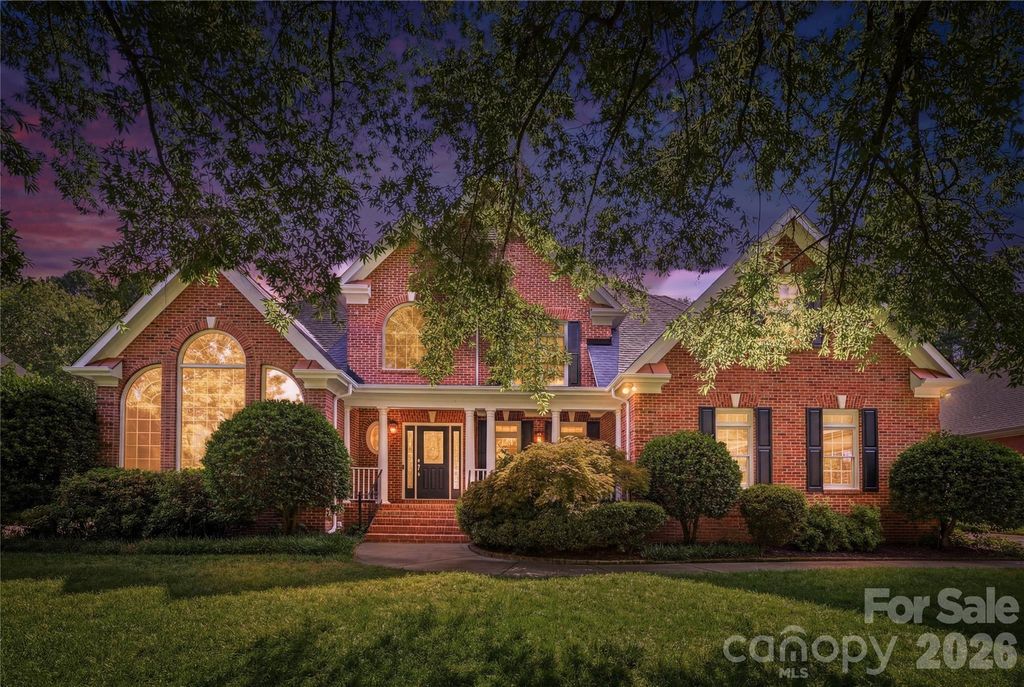 12414 Three Lakes Drive, Charlotte, NC 28277