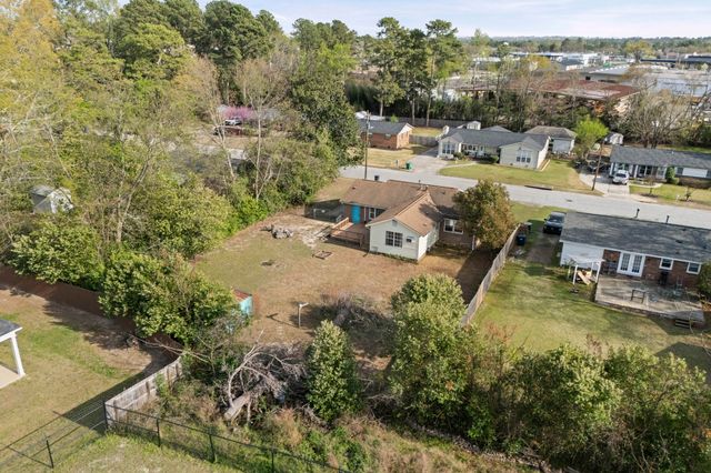 3711 Columbia Drive, Martinez, GA 30907