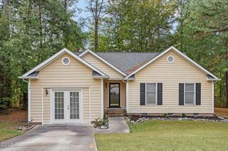 10 Petersburg Place, Durham, NC 27703