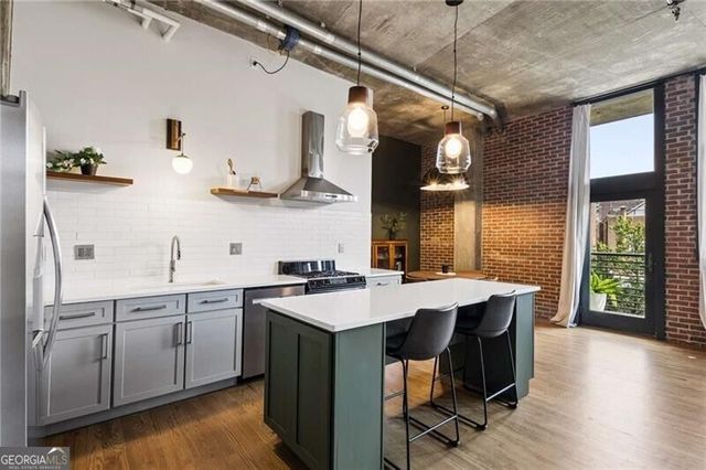 640 Glen Iris Drive NE 302, Atlanta, GA 30308