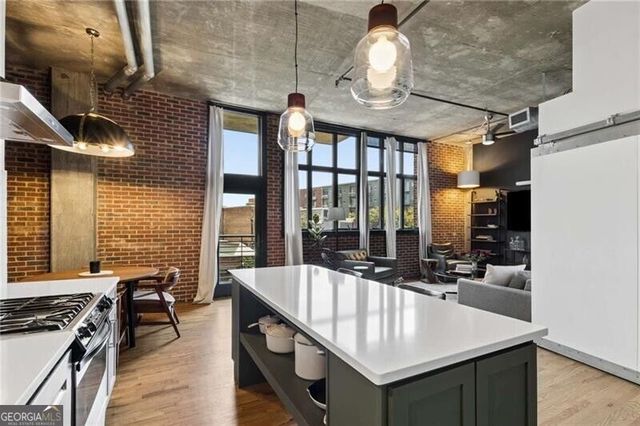 640 Glen Iris Drive NE 302, Atlanta, GA 30308