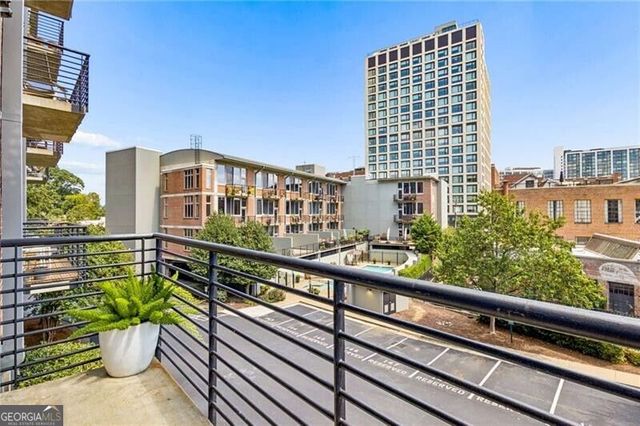 640 Glen Iris Drive NE 302, Atlanta, GA 30308