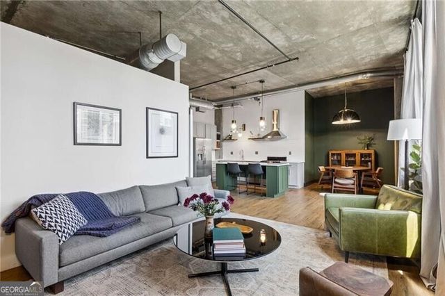 640 Glen Iris Drive NE 302, Atlanta, GA 30308