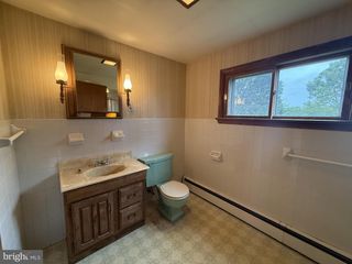 960 N WALNUT ST, Coatesville, PA 19320