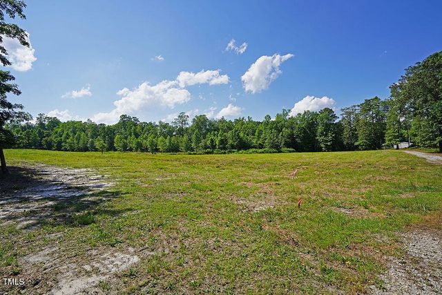 319 Vanstore Drive, Fuquay Varina, NC 27526