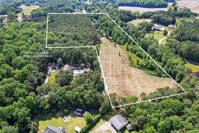 319 Vanstore Drive, Fuquay Varina, NC 27526