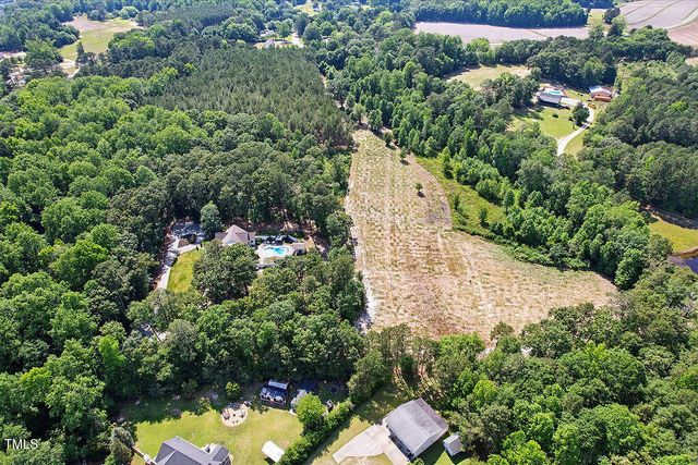 319 Vanstore Drive, Fuquay Varina, NC 27526