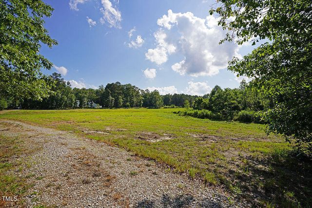 319 Vanstore Drive, Fuquay Varina, NC 27526