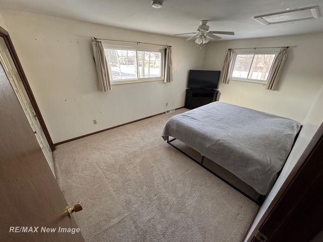 3830 Deibel Drive, Saginaw Twp, MI 48603