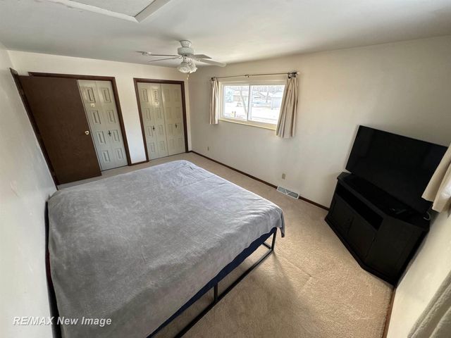 3830 Deibel Drive, Saginaw Twp, MI 48603