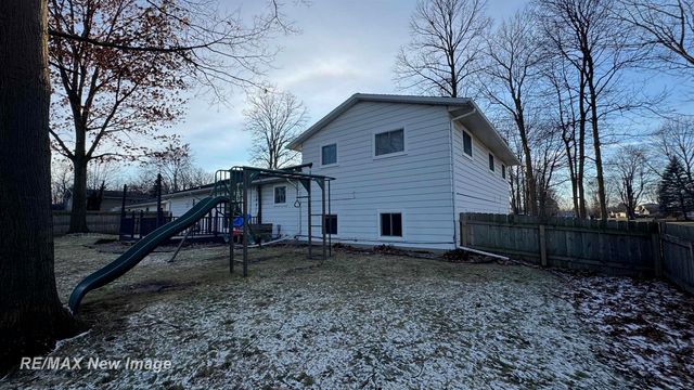 3830 Deibel Drive, Saginaw Twp, MI 48603