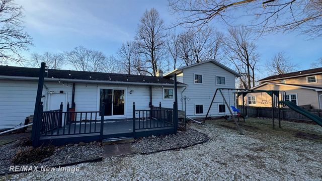 3830 Deibel Drive, Saginaw Twp, MI 48603