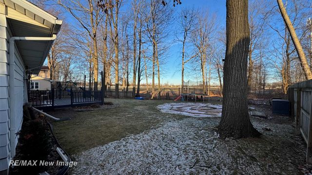 3830 Deibel Drive, Saginaw Twp, MI 48603