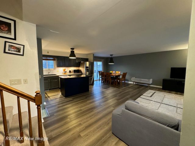 3830 Deibel Drive, Saginaw Twp, MI 48603