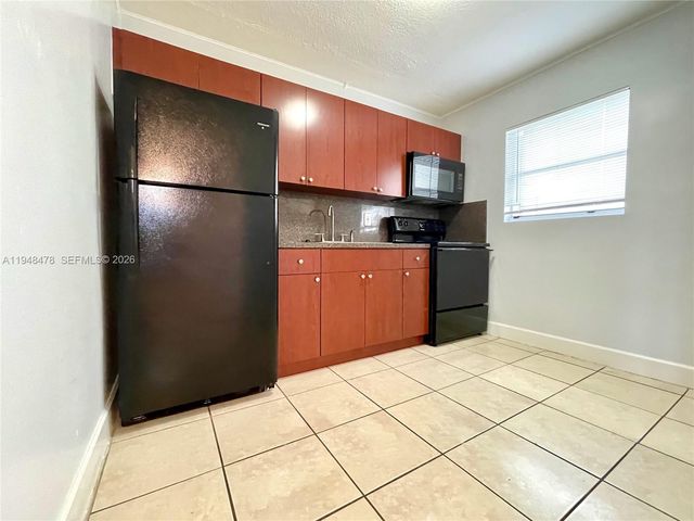 822 N 20th Avenue, Hollywood, FL 33020