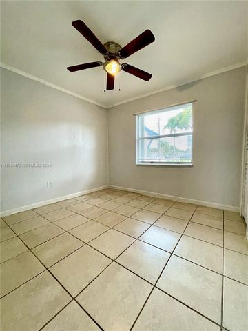 822 N 20th Avenue, Hollywood, FL 33020