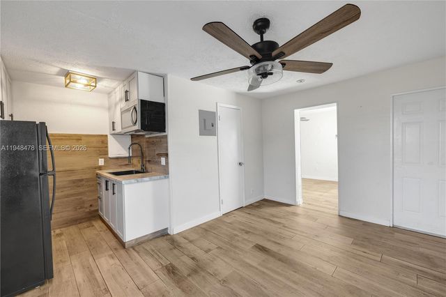 822 N 20th Avenue, Hollywood, FL 33020