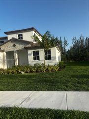 2342 SE 30th St, Homestead, FL 33035
