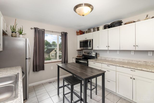 5725 Carthage Avenue, Norwood, OH 45212