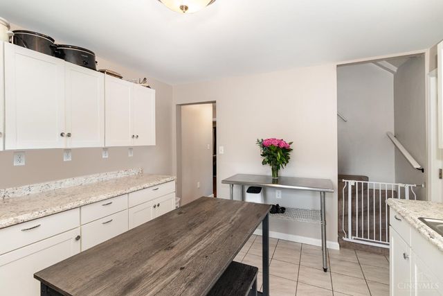 5725 Carthage Avenue, Norwood, OH 45212