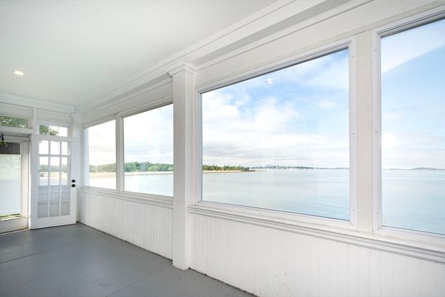 90 Shore Avenue, Quincy, MA 02169