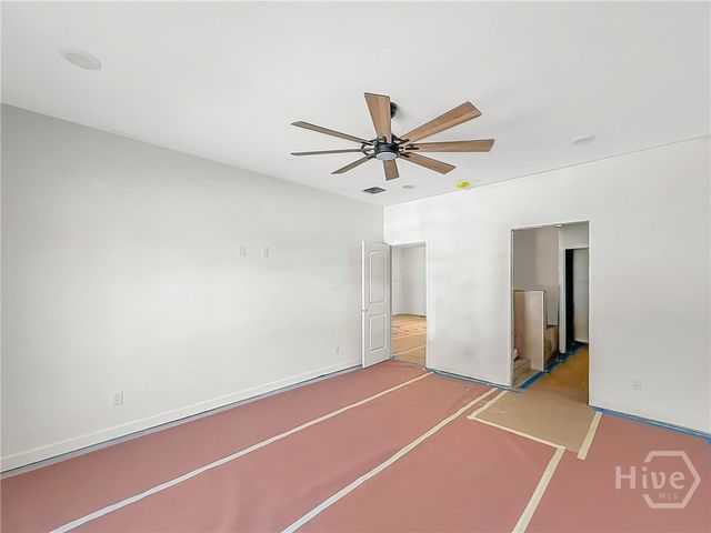 121 KING Street, Savannah, GA 31408