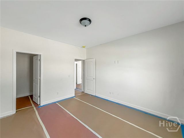 121 KING Street, Savannah, GA 31408